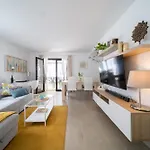 Casa De Belges